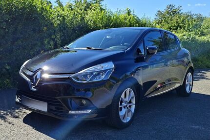 Renault Clio 85.800 km 9.200 &euro; Hamburg 22043
