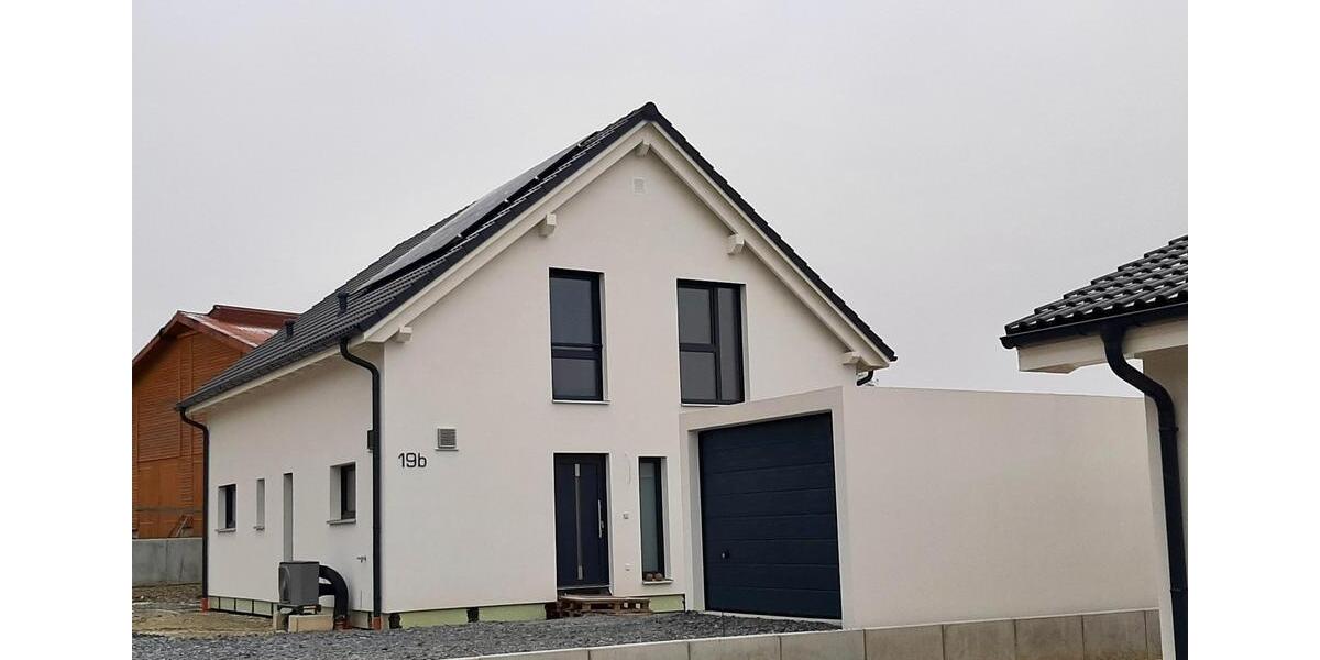 Einfamilienhaus Münchberg - 5 Zimmer, 151 m&sup2;, 1.700&euro; | Angebot:26237535