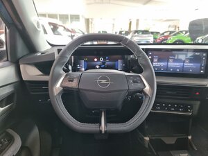 Opel Frontera GS Autom. Hybrid Techpaket 17.721 km 22.880 &euro; HAAN 42781