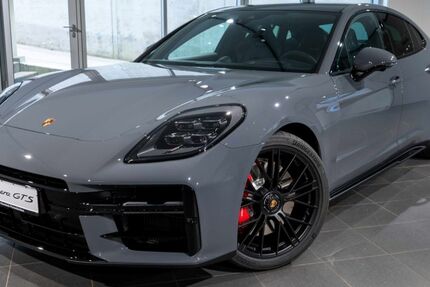 Porsche Panamera 9.000 km 156.890 &euro; Grainau 82491
