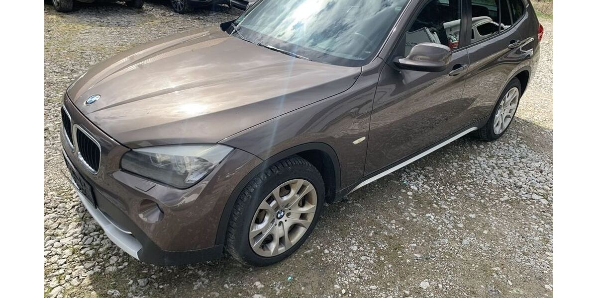 BMW X1 209.000 km 4.990 &euro; Lenggries,Fleck 83661