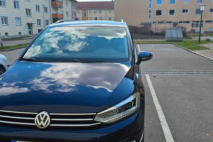VW Touran 48.000 km 24.890 &euro; Traunreut 83301