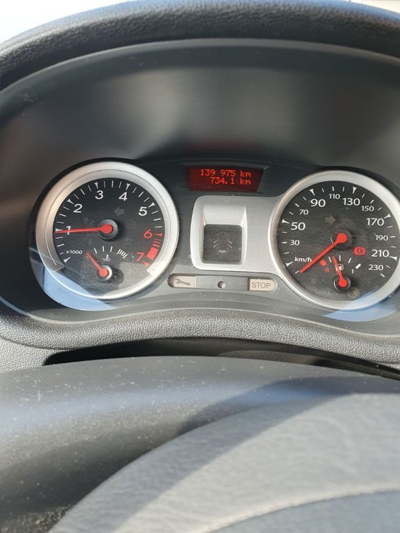 Renault Clio 140.000 km 2.201 € Gröditz 01609