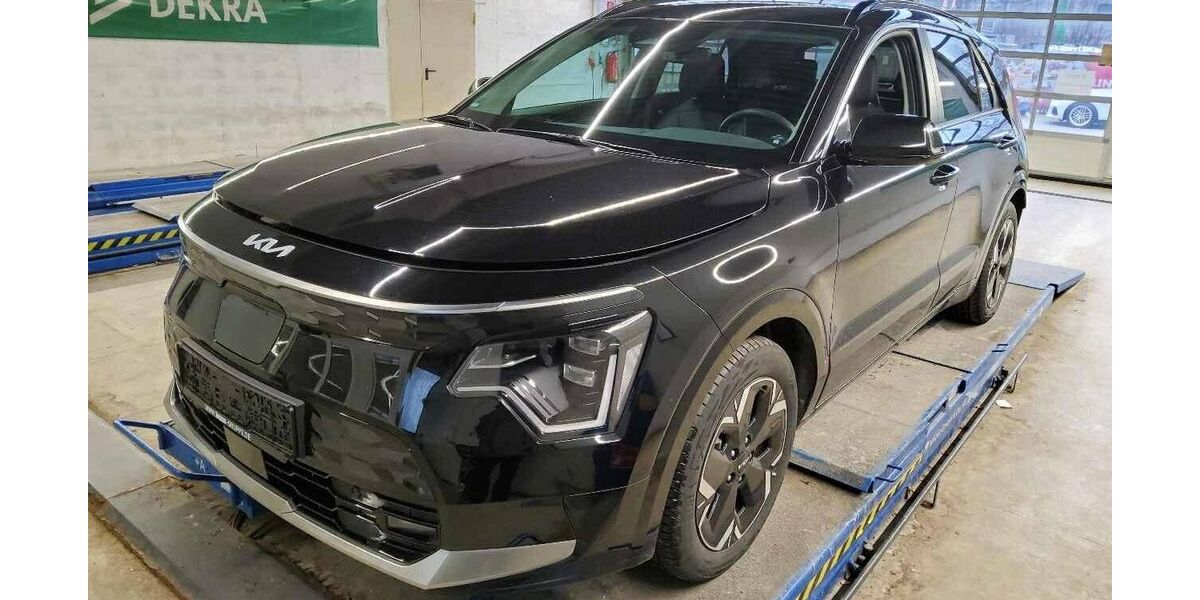 Kia Niro 12.000 km 25.799 € Hohenbrunn bei München 85662