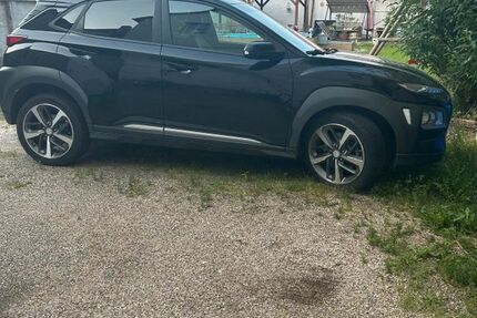 Hyundai KONA 78.620 km 16.000 &euro; Naumburg 06618