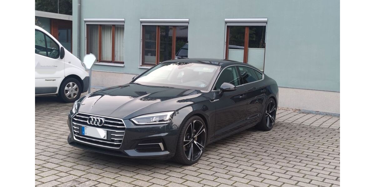 Audi A5 153.600 km 18.900 &euro; Potsdam 14473