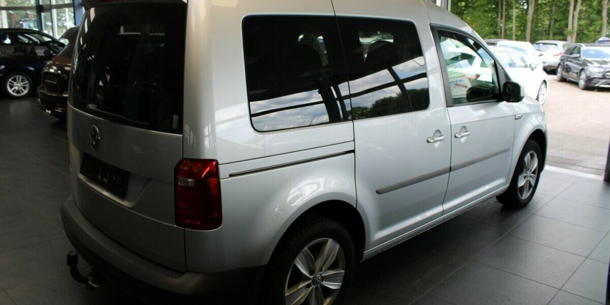 VW Caddy 2.0 TDI DSG Trendline - 5-Sitzer - 73.330 km 17.980 &euro; Euskirchen 53881
