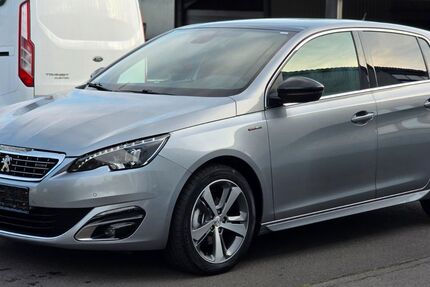 Peugeot 308 122.000 km 9.399 &euro; Elkenroth 57578
