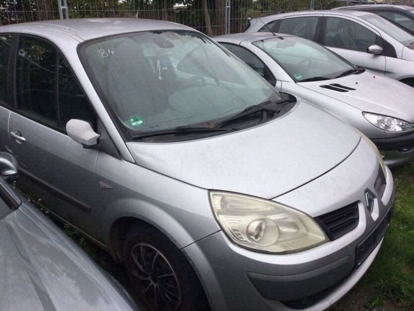 Renault Scenic 360.000 km 799 € Bad Kreuznach 55543