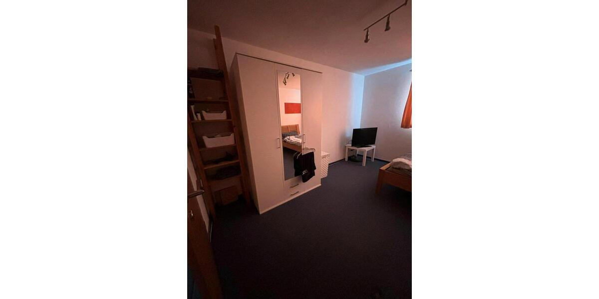 Erdgeschoßwohnung Rottenburg am Neckar - 1 Zimmer, 18 m&sup2;, 430&euro; | Angebot:26253150