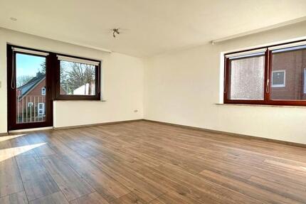 Wohnung Burg (Dithmarschen) - 3 Zimmer, 82 m&sup2;, 680&euro; | Angebot:26408001