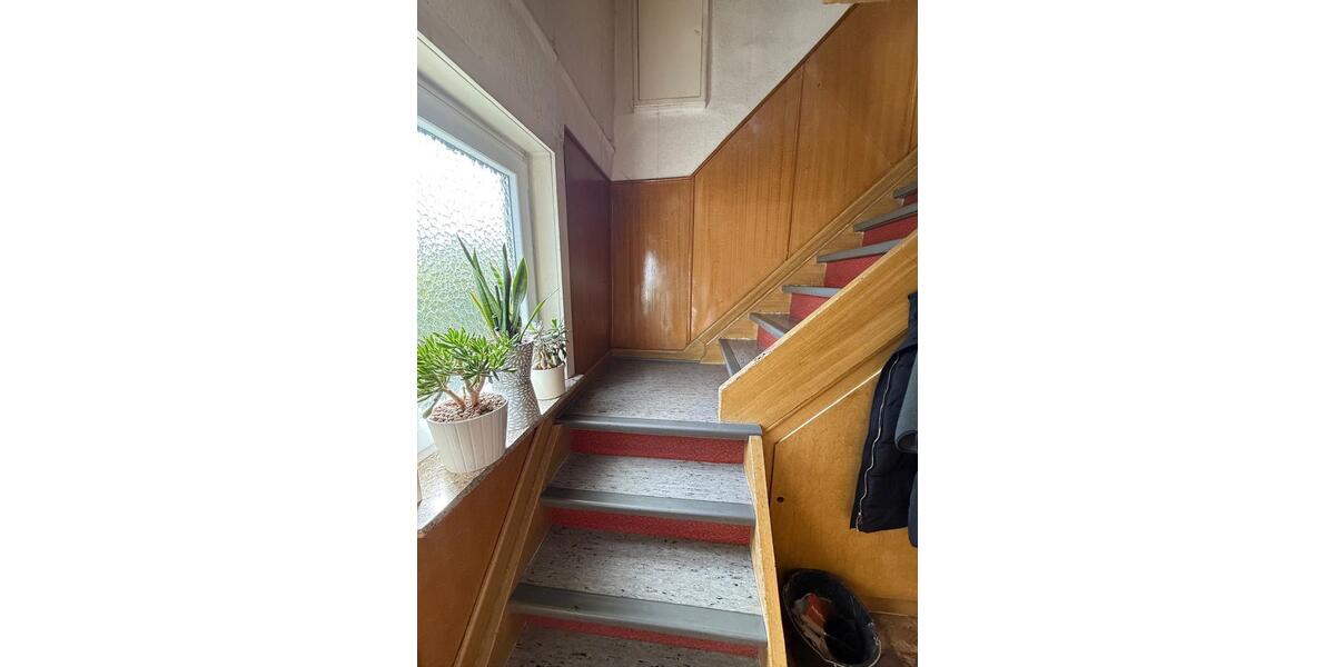 Doppelhaushälfte Haiger - 5 Zimmer, 166 m&sup2;, 70.000&euro; | Angebot:26483564
