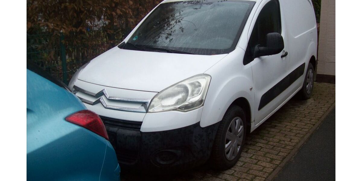 Peugeot 107 150.200 km 899 € Quickborn 25451