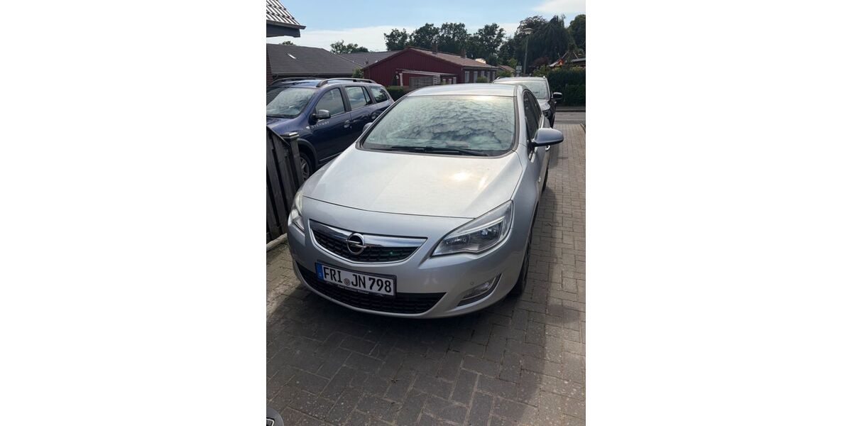 Opel Astra 178.874 km 2.799 &euro; Schortens 26419