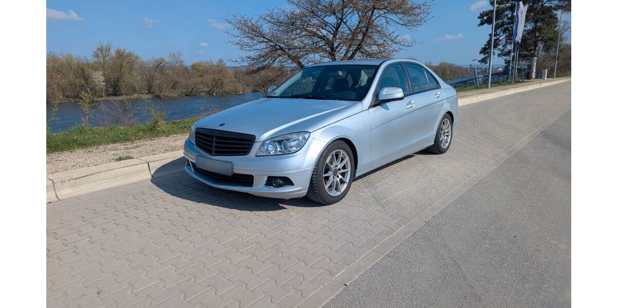 Mercedes-Benz C 200 152.000 km 6.500 &euro; Glattbach 63864
