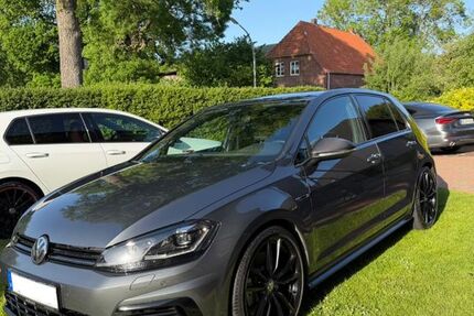 VW Golf 69.500 km 27.900 &euro; Brickeln 25712
