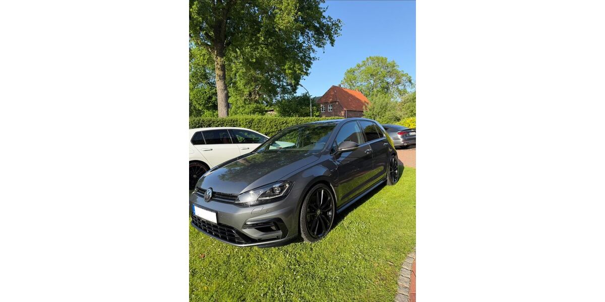 VW Golf 69.500 km 27.900 &euro; Brickeln 25712