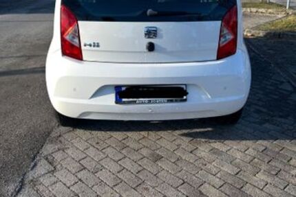 Seat Mii 5.900 km 10.200 &euro; München 81739