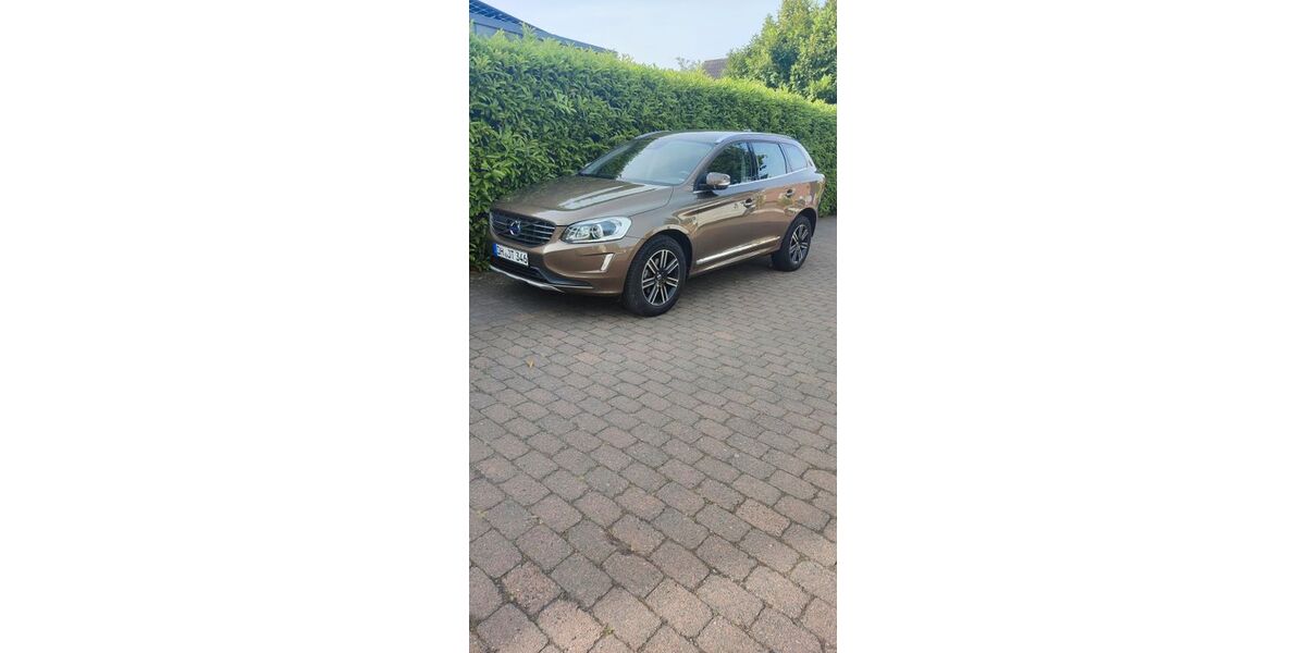 Volvo XC60 93.000 km 21.100 &euro; Stuhr 28816