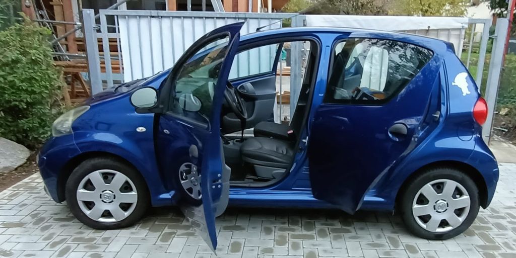 Toyota Aygo (X) 104.500 km 2.500 &euro; Bad Säckingen 79713