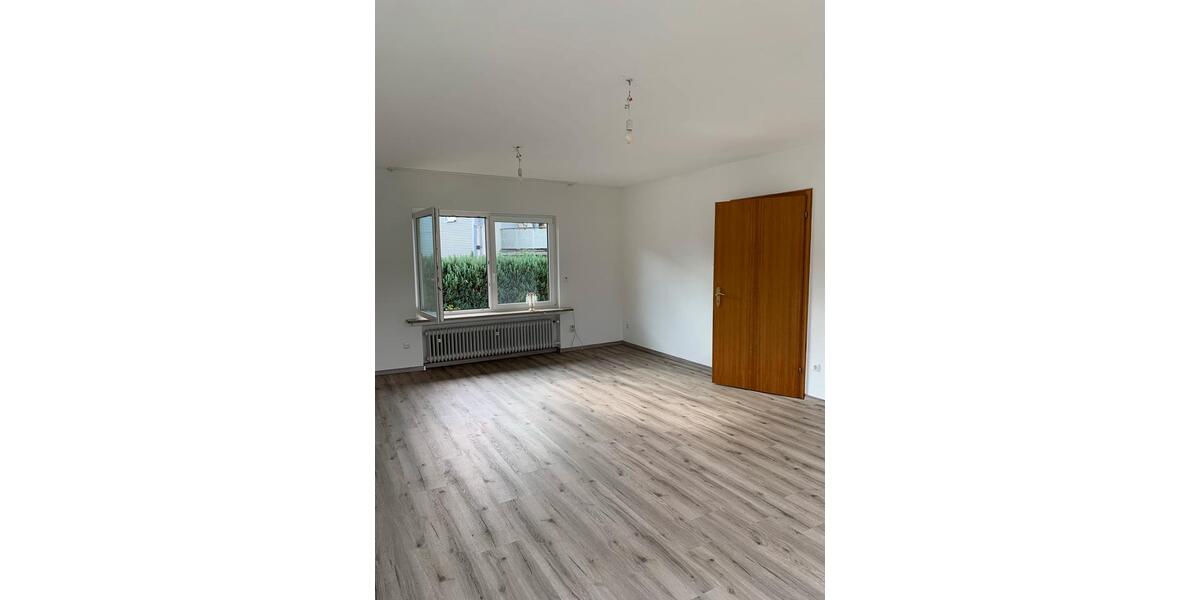 Einfamilienhaus Mudersbach - 3 Zimmer, 150 m&sup2;, 1.450&euro; | Angebot:26025467