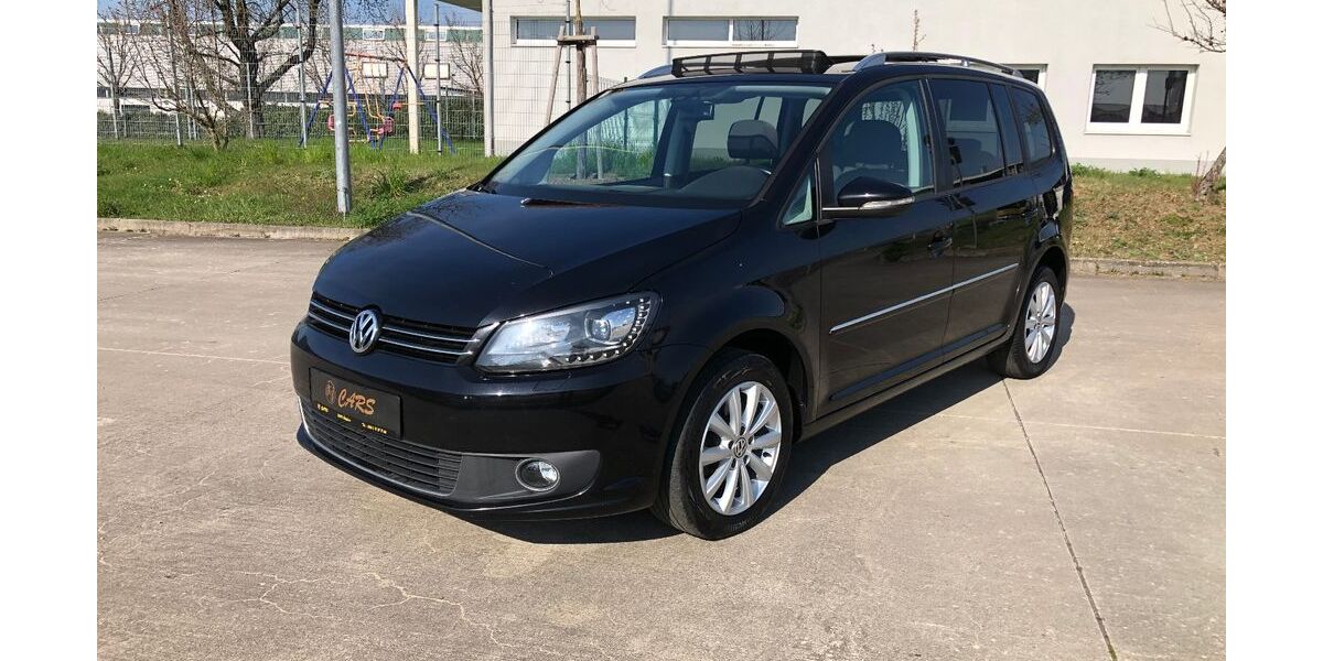 VW Touran 221.000 km 10.380 &euro; Ötigheim 76470