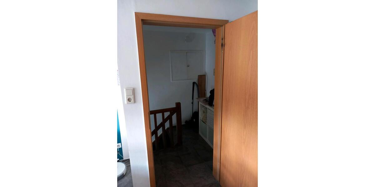 Reihenhaus Boppard - 6 Zimmer, 128 m&sup2;, 170.000&euro; | Angebot:26006438