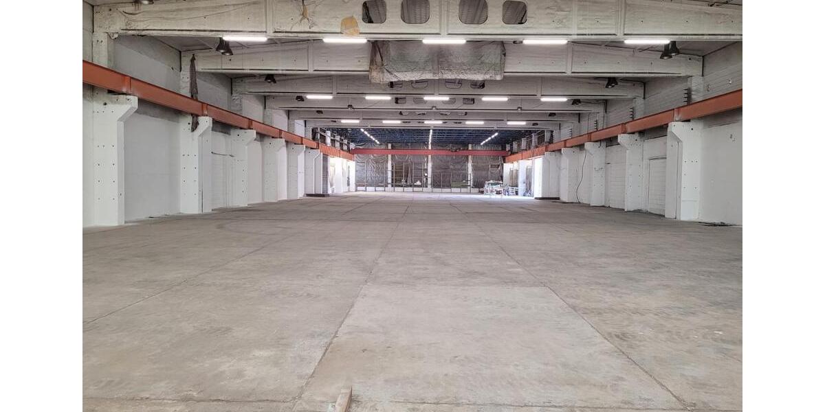 Lagerhalle, 500 m² zimmer