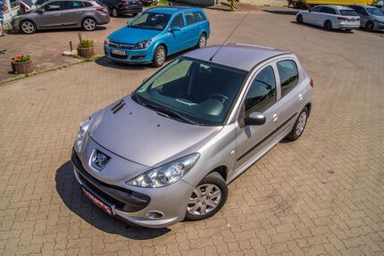 Peugeot 206 75.000 km 2.699 &euro; Nauen 14641