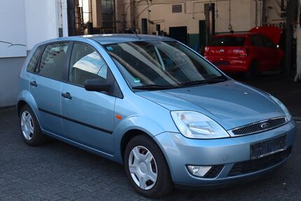 Ford Fiesta 44.280 km 5.200 &euro; Siegen 57076