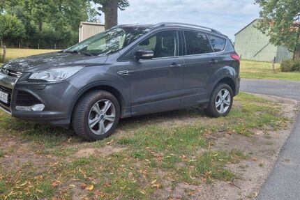 Ford Kuga 150.000 km 10.300 &euro; Rendswühren 24619