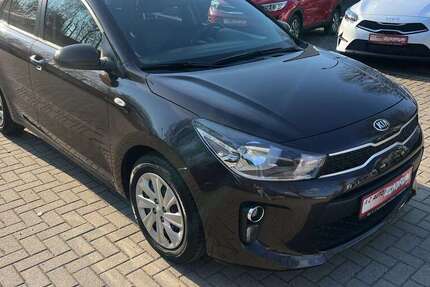 Kia Rio 46.300 km 8.990 &euro; Neustadt 01844