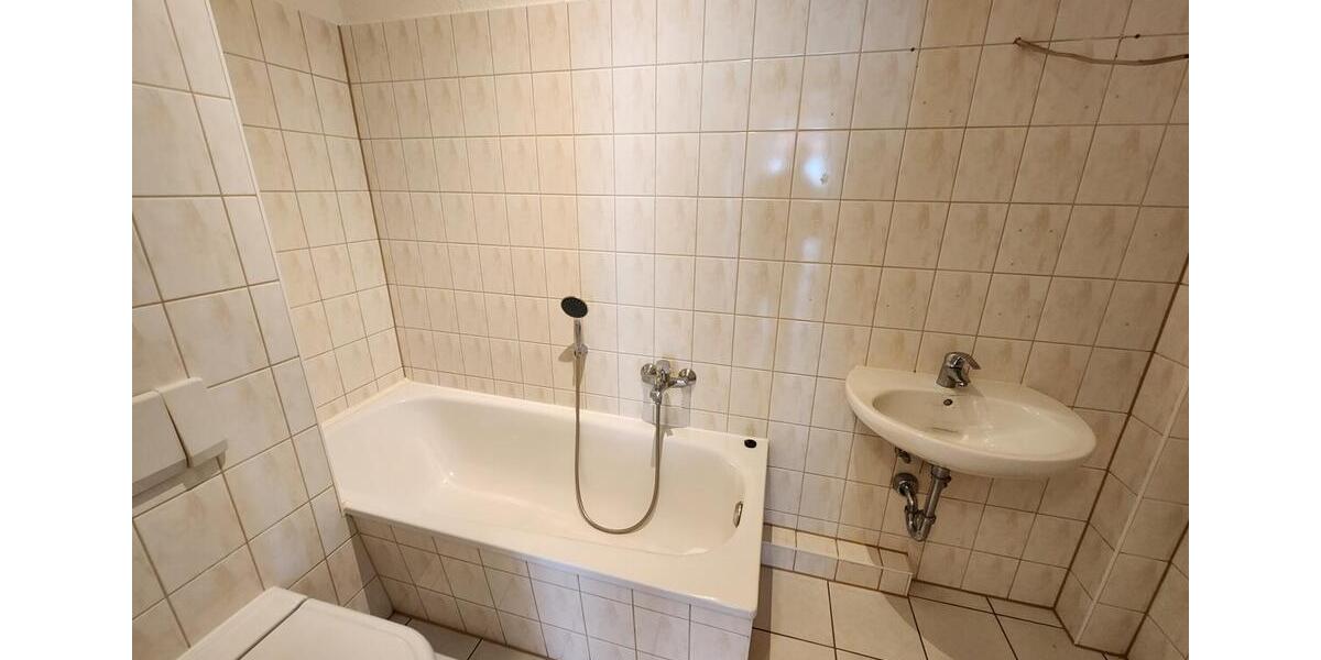 Etagenwohnung Löbau - 2 Zimmer, 55 m&sup2;, 330&euro; | Angebot:25432937