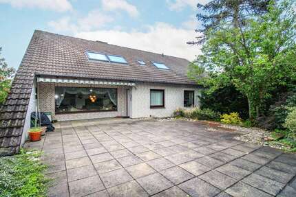 Haus Grafhorst - 8 Zimmer, 215 m&sup2;, 299.000&euro; | Angebot:27148104
