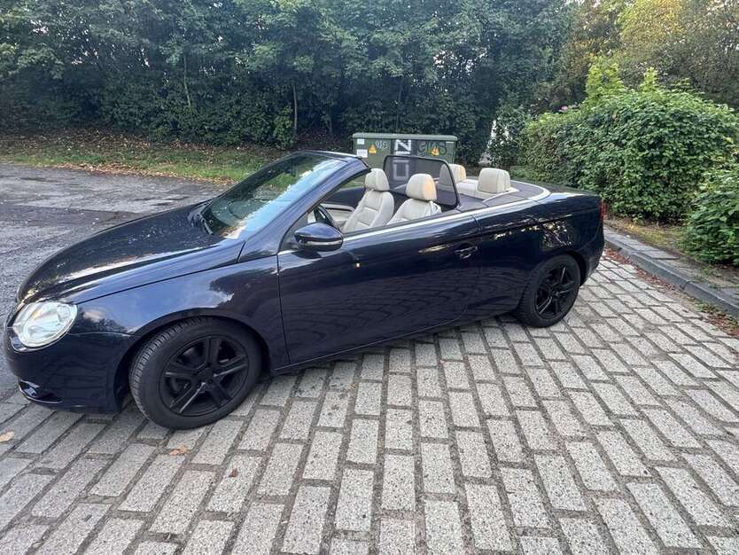 VW Eos 93.051 km 6.900 € Hilden 40723