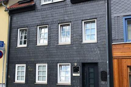 Zentral gelegenes Einfamilienhaus mit Einliegerwohnung und großer Terrasse 4 zimmer