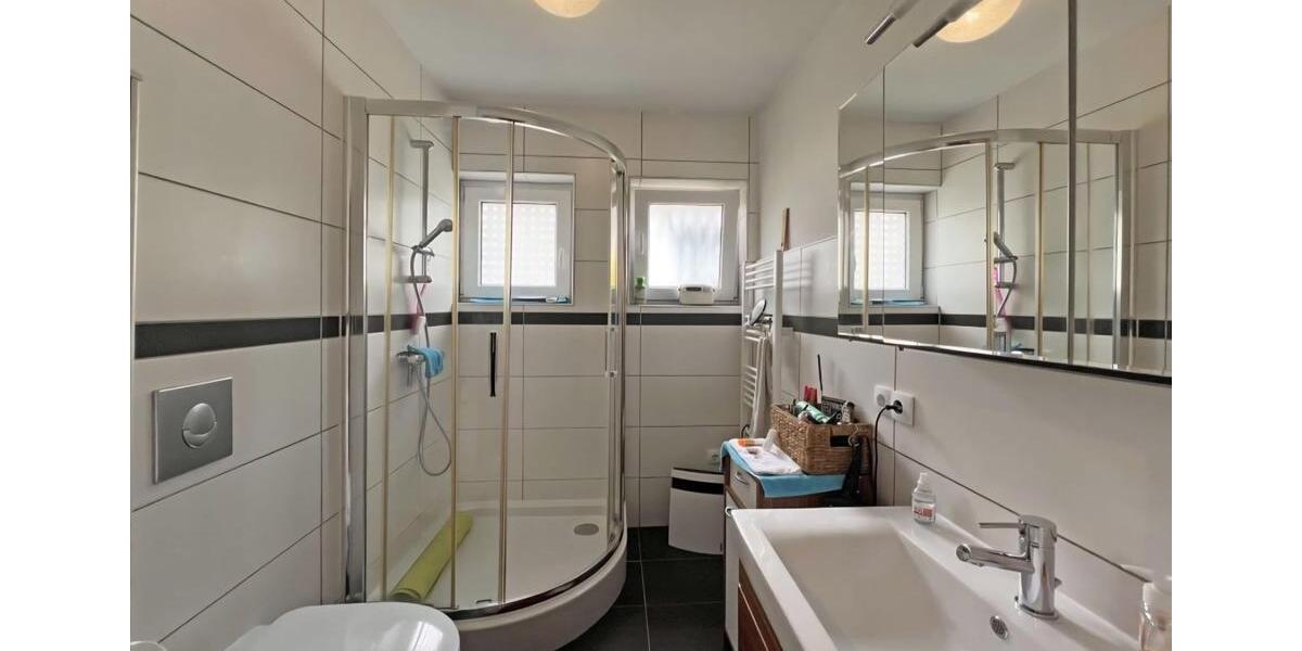 Einfamilienhaus Hermeskeil - 5 Zimmer, 145 m&sup2;, 1.250&euro; | Angebot:26583313
