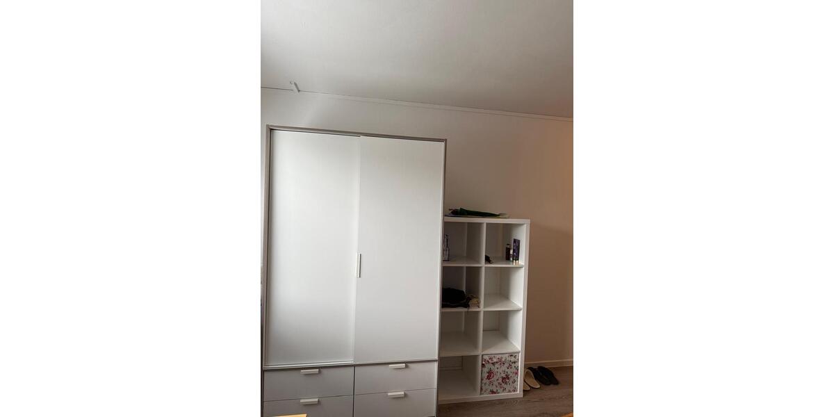 Einfamilienhaus Bonn Dransdorf - 1 Zimmer, 24 m&sup2;, 350&euro; | Angebot:25940541