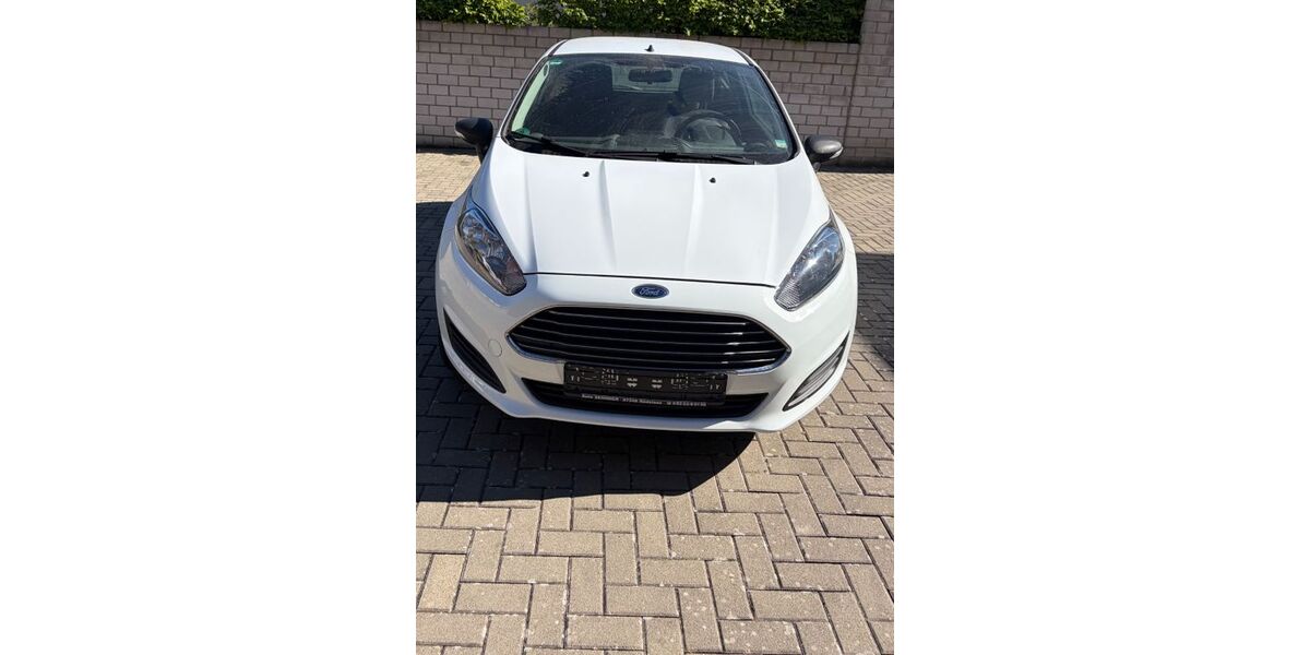 Ford Fiesta 122.000 km 3.200 &euro; Kitzingen 97318