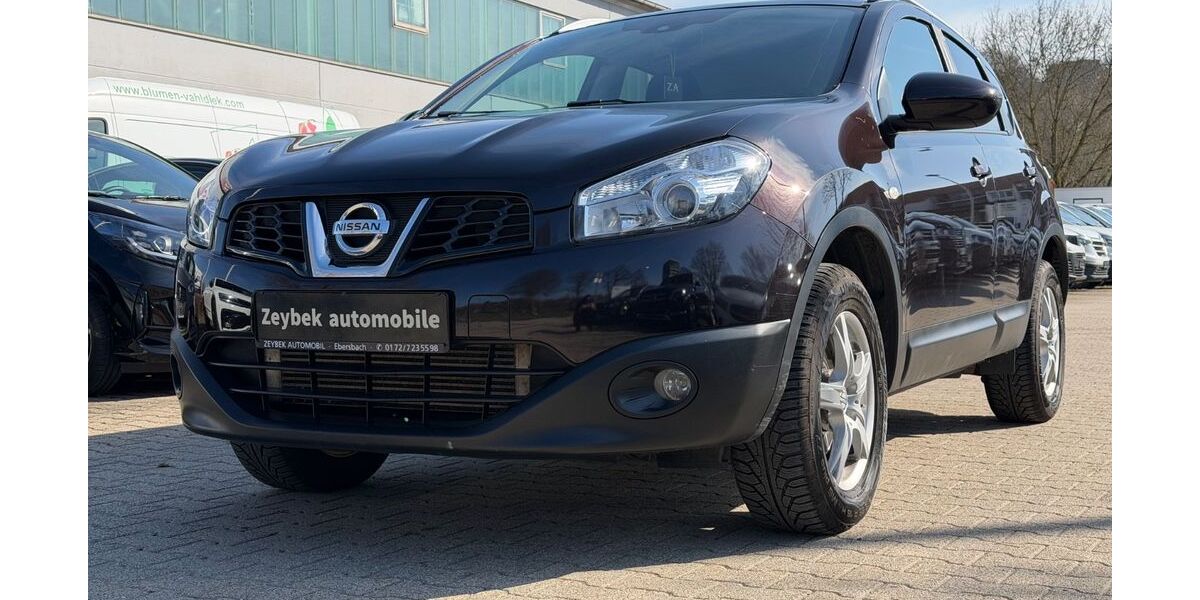 Nissan Qashqai 133.000 km 6.900 &euro; Ebersbach an der Fils. 73061