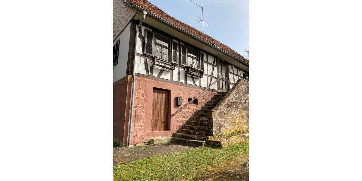 Bauernhaus, Landhaus Erbach - 5 Zimmer, 170 m&sup2;, 250.000&euro; | Angebot:27127044