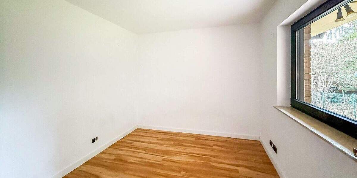 Einfamilienhaus Rösrath Kleineichen - 7 Zimmer, 167 m&sup2;, 845.000&euro; | Angebot:25142827