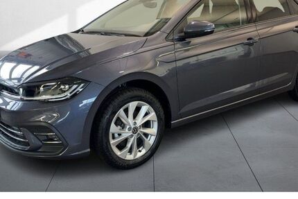 VW Polo 2.500 km 31.450 &euro; Dresden 01169