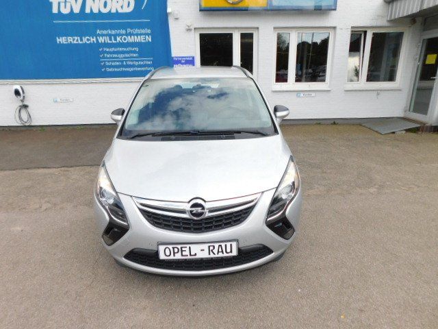 Opel Zafira Tourer 142.000 km 8.990 € Brunsbüttel 25541