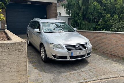 VW Passat 293.528 km 3.499 &euro; Zülpich 53909