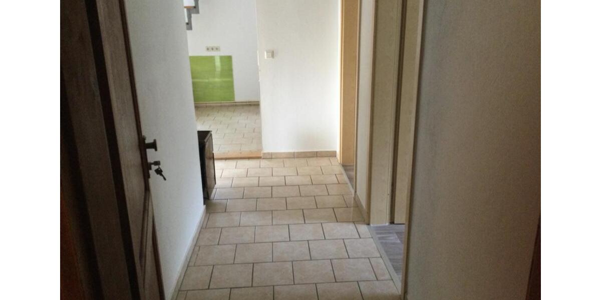 Dachgeschoßwohnung Wriezen - 3 Zimmer, 75 m&sup2;, 470&euro; | Angebot:25135574