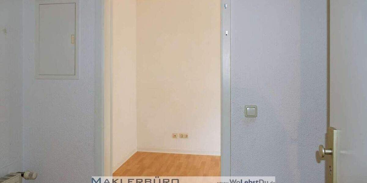 Etagenwohnung Greiz Irchwitz - 3 Zimmer, 90 m&sup2;, 450&euro; | Angebot:24807291