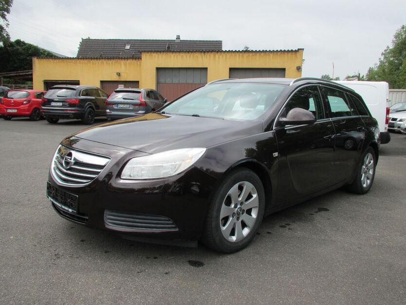 Opel Insignia 287.349 km 2.450 € Würzburg 97080