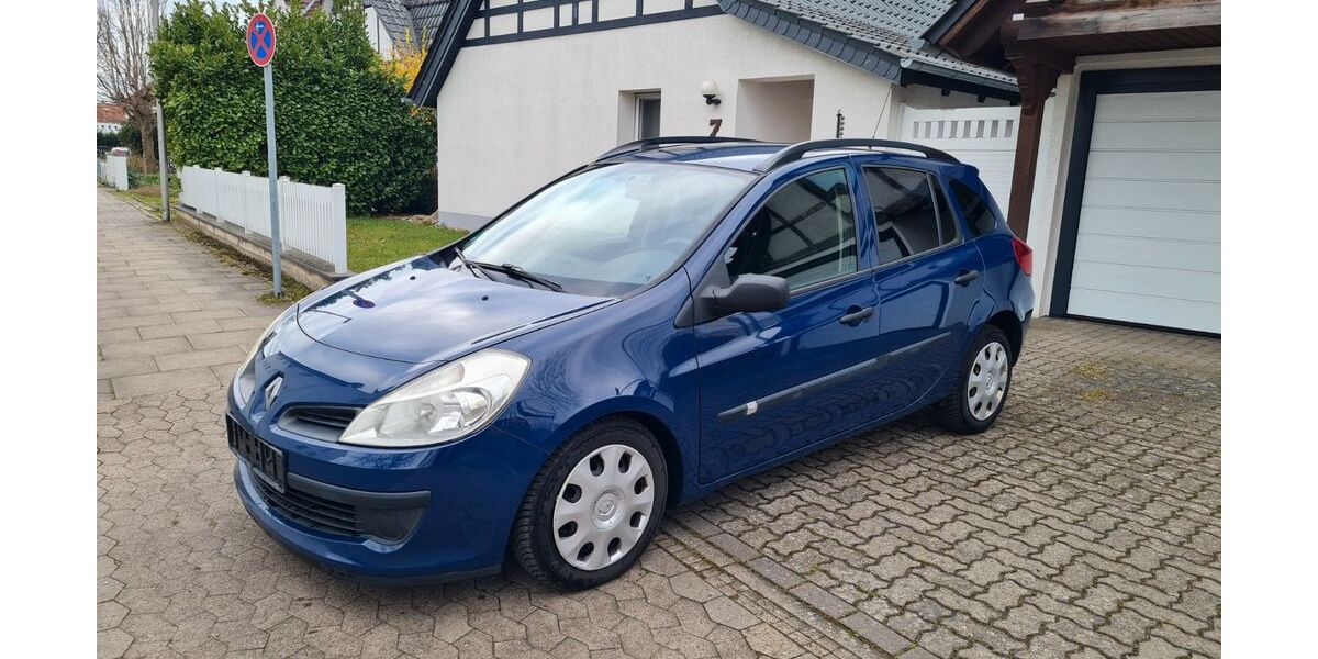 Renault Clio 251.000 km 850 &euro; Minden 32427