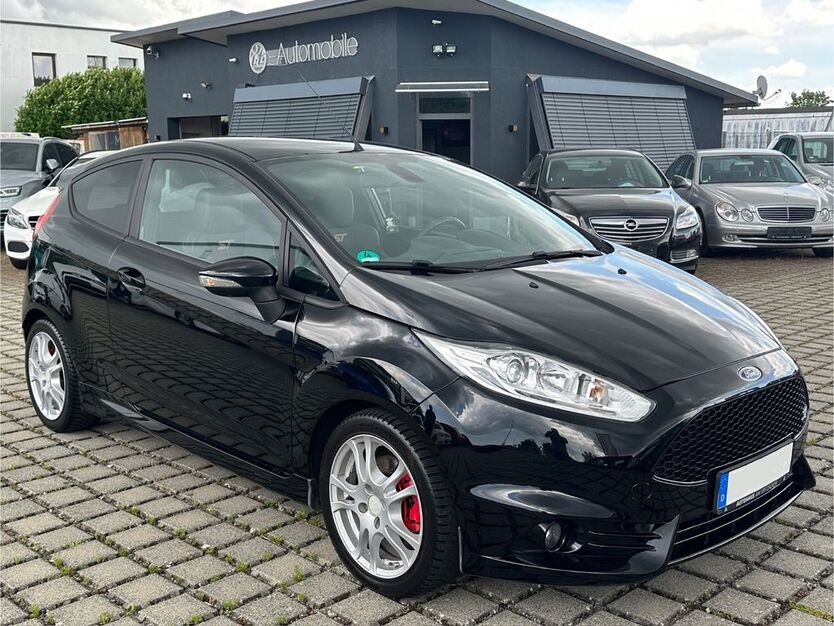 Ford Fiesta 33.500 km 15.500 € Butzbach 35510